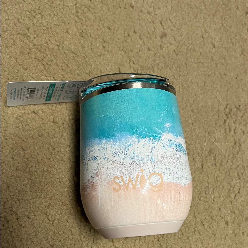 SWIG Beach Scene wine tumbler